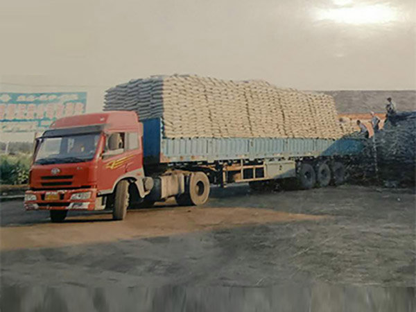 9運輸車